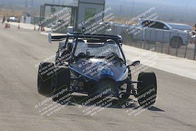 media/Dec-03-2023-Speed Ventures (Sun) [[63e011f1de]]/1-Pre Grid-Track Entry/